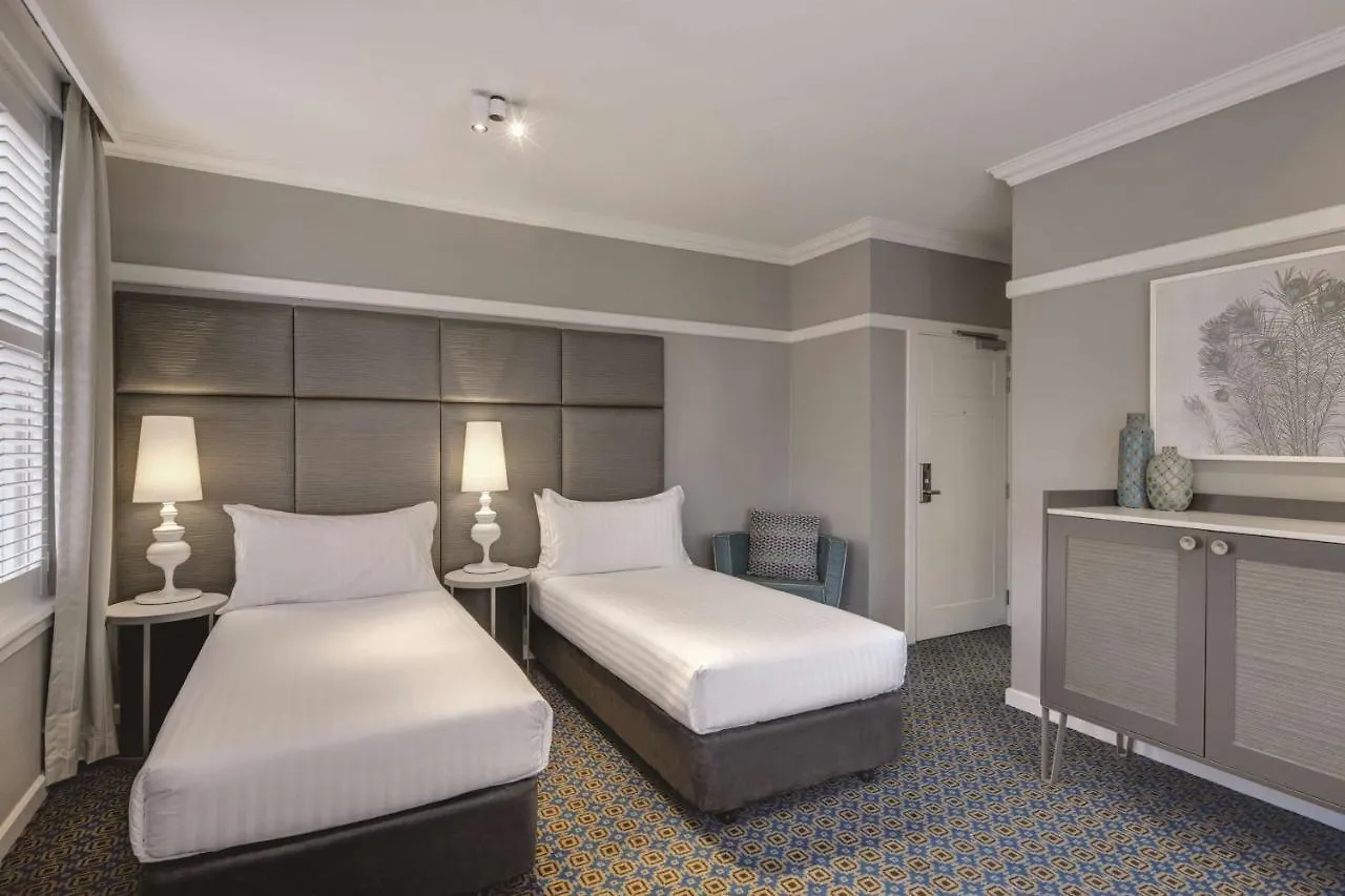 Hotel Kurrajong Canberra 4*,
