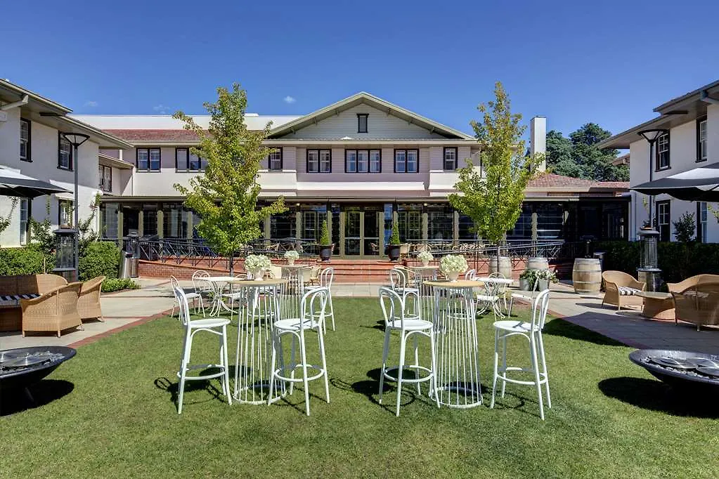 Hotel Kurrajong Canberra